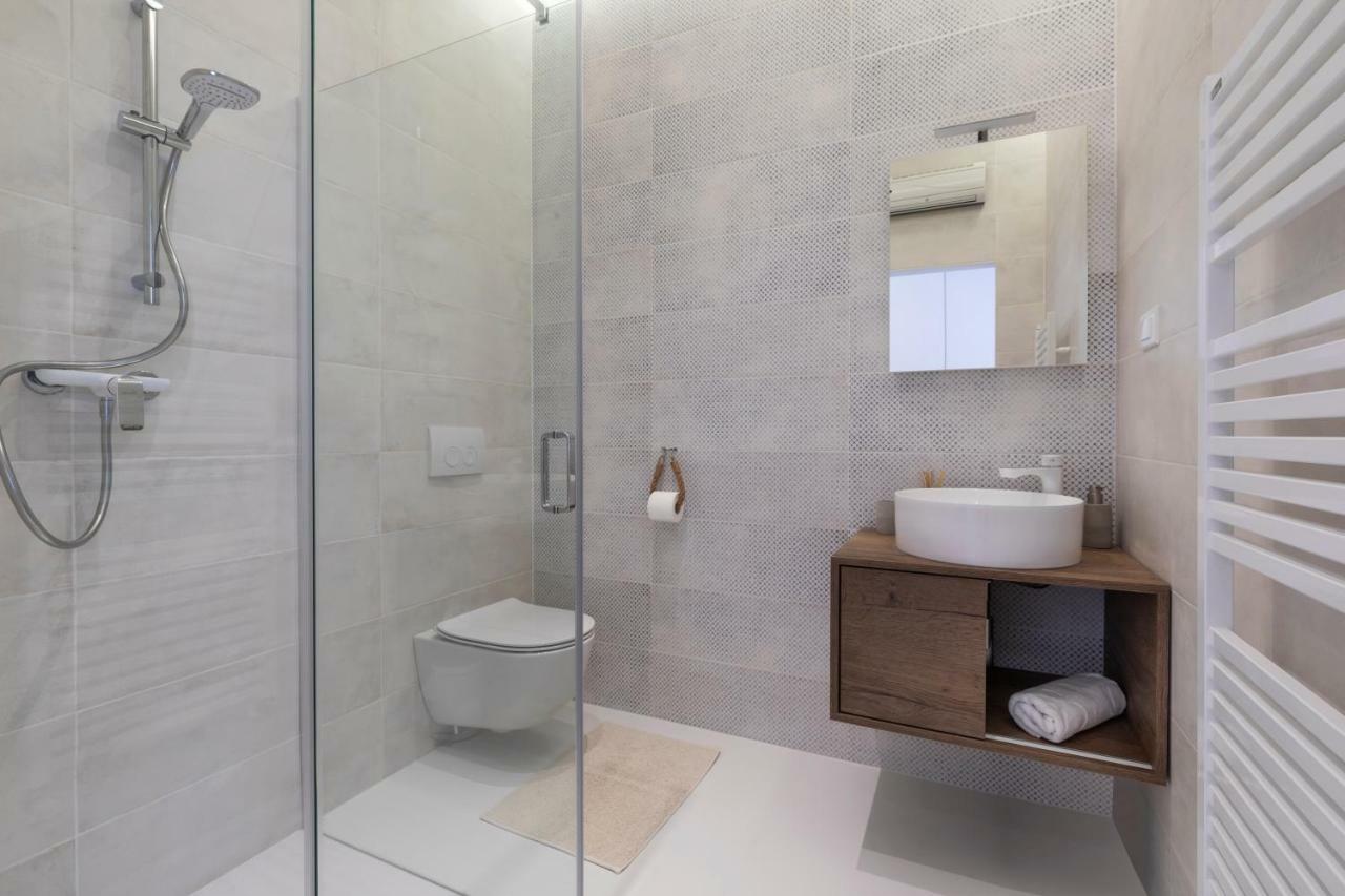 Twins Idola Apartments Πούλα Εξωτερικό φωτογραφία
